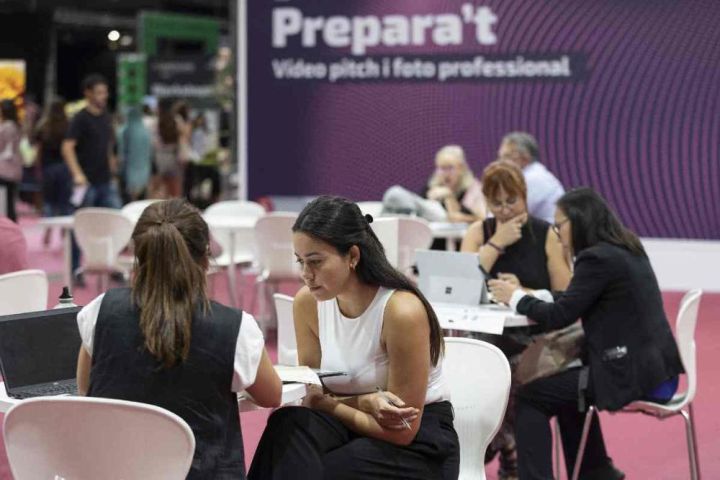 Nueve facultades de la Universidad Autónoma de Barcelona incorporan el test de competencias para evaluar las habilidades demandadas en el mercado de trabajo 